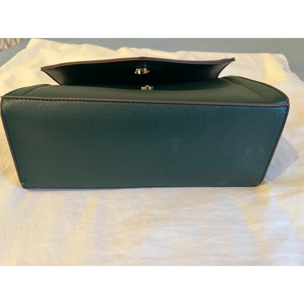 Anne Klein anne klein